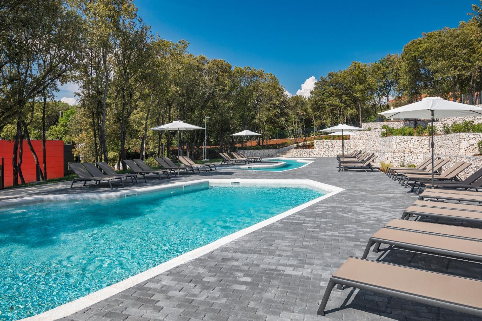 Homes Mon Perin Kompleks wypoczynkowy 4*