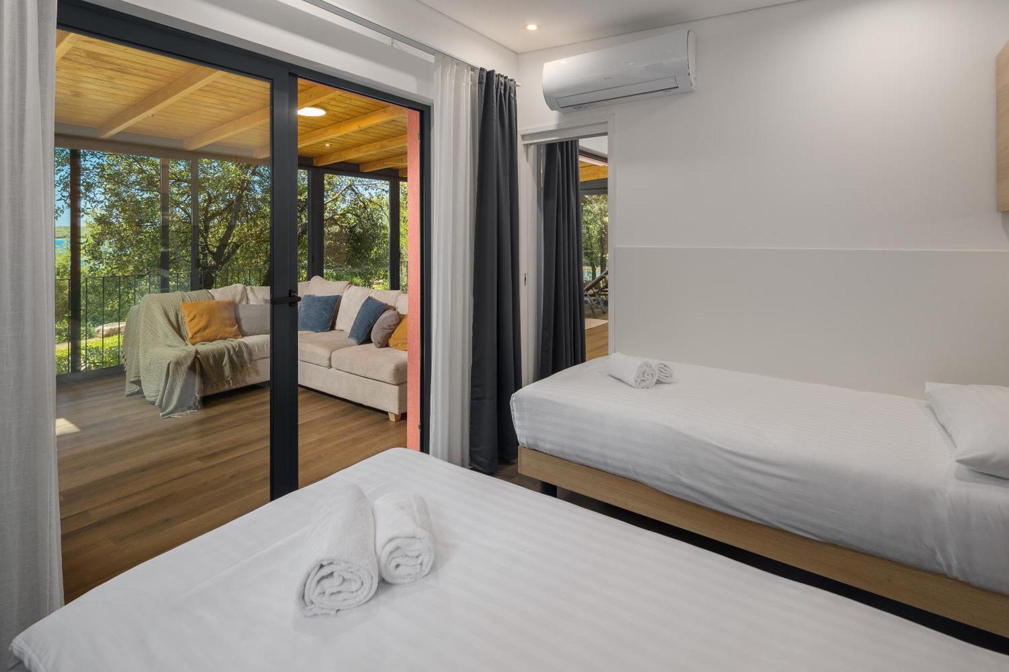 Homes Mon Perin Ferienpark 4*