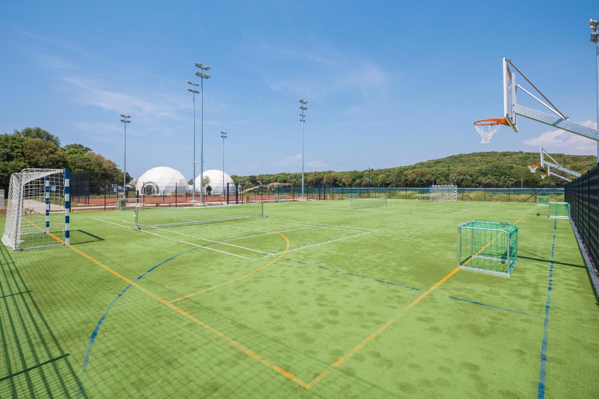 Homes Mon Perin Vakantiepark