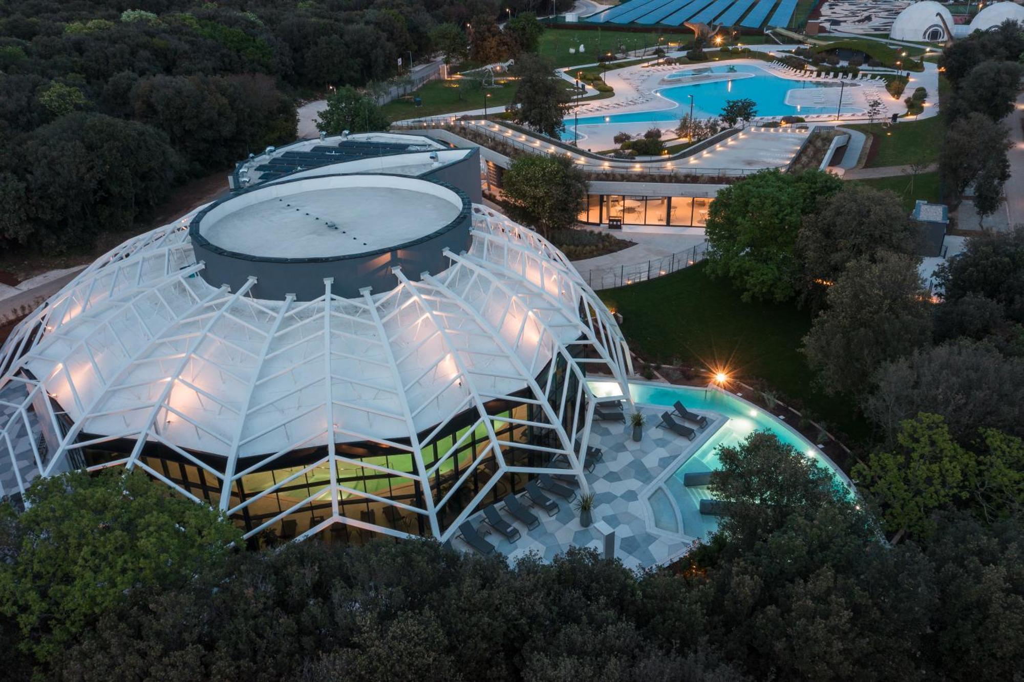 Parque de vacaciones Homes Mon Perin Bale