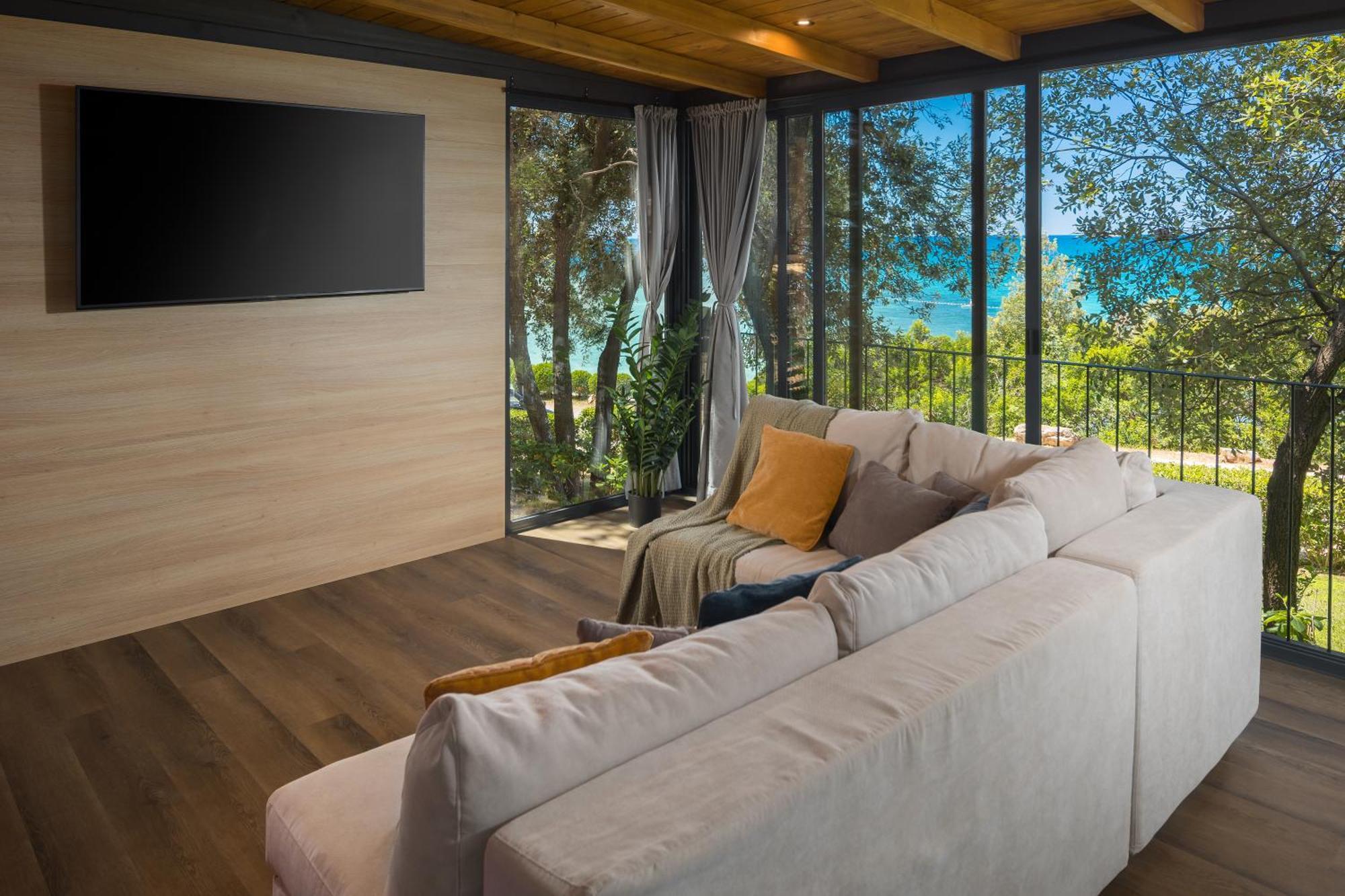 Homes Mon Perin Vakantiepark 4*